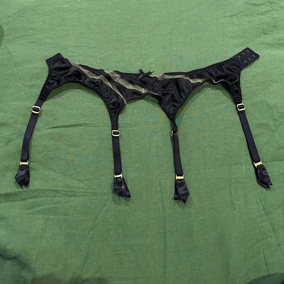 Agent Provocateur Evalyne Garter Belt size 2 - Picture 6 of 6